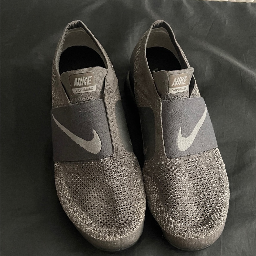 Nike VaporMax Flyknit Sneakers - Dark Gray